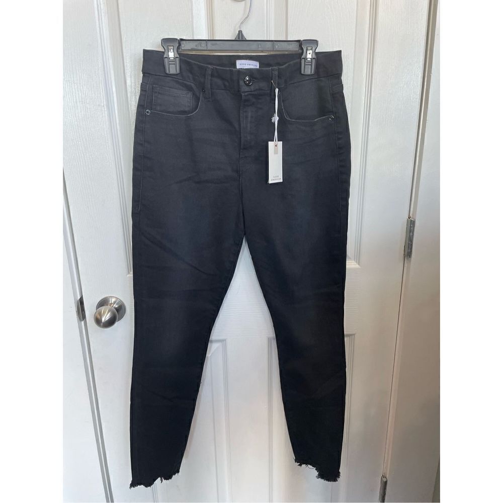 NWT Good American Women's High Waist Slim Straight Leg Size 14/32 Black Mom Jean